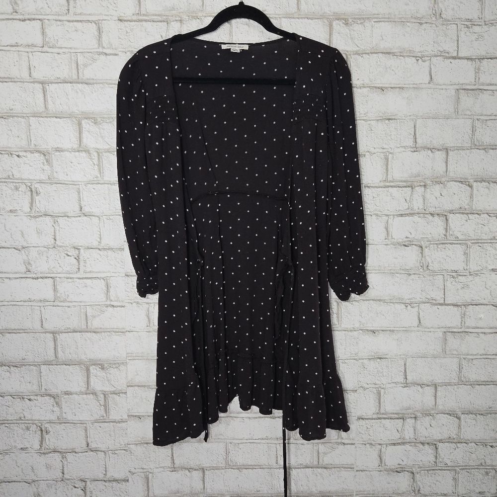 AEO black‎ polka-dot wrap-tie around top